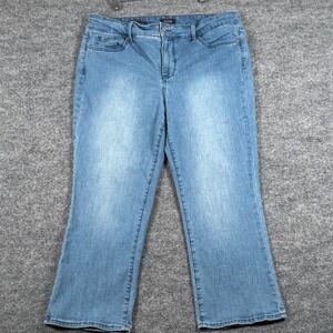 NYDJ Size 14 Elodie Marilyn Straight Leg Jeans Light Wash Slimming Cropped Capri